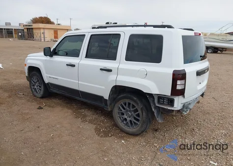 2016 Jeep Patriot Sport из США, поврежденный, VIN 1C4NJPBA8GD732560